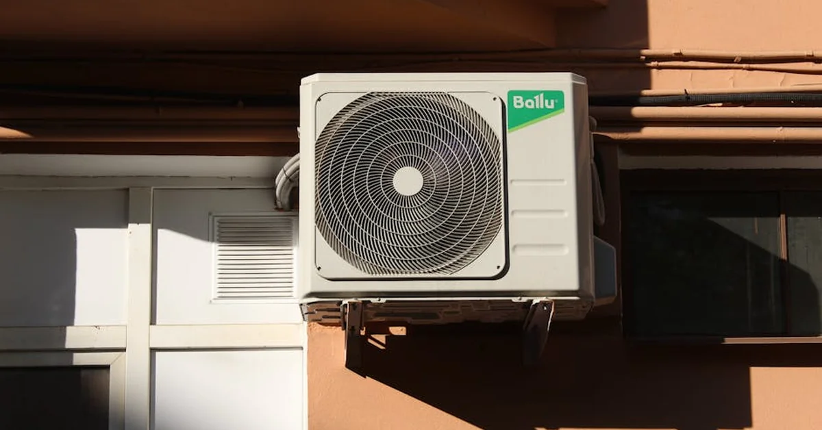 Air Conditioner Cleaning San Antonio Guide for Smarter HVAC Decisions - Green Air Duct Club